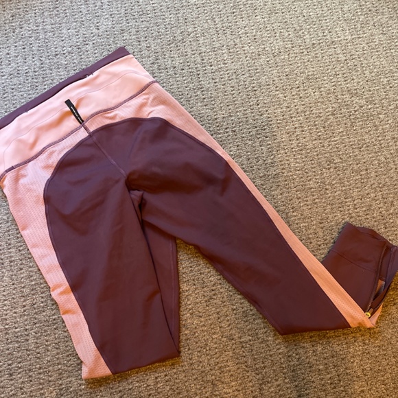 Athleta running legging aubergine purple maroon size small Allyson Felix - Picture 5 of 5